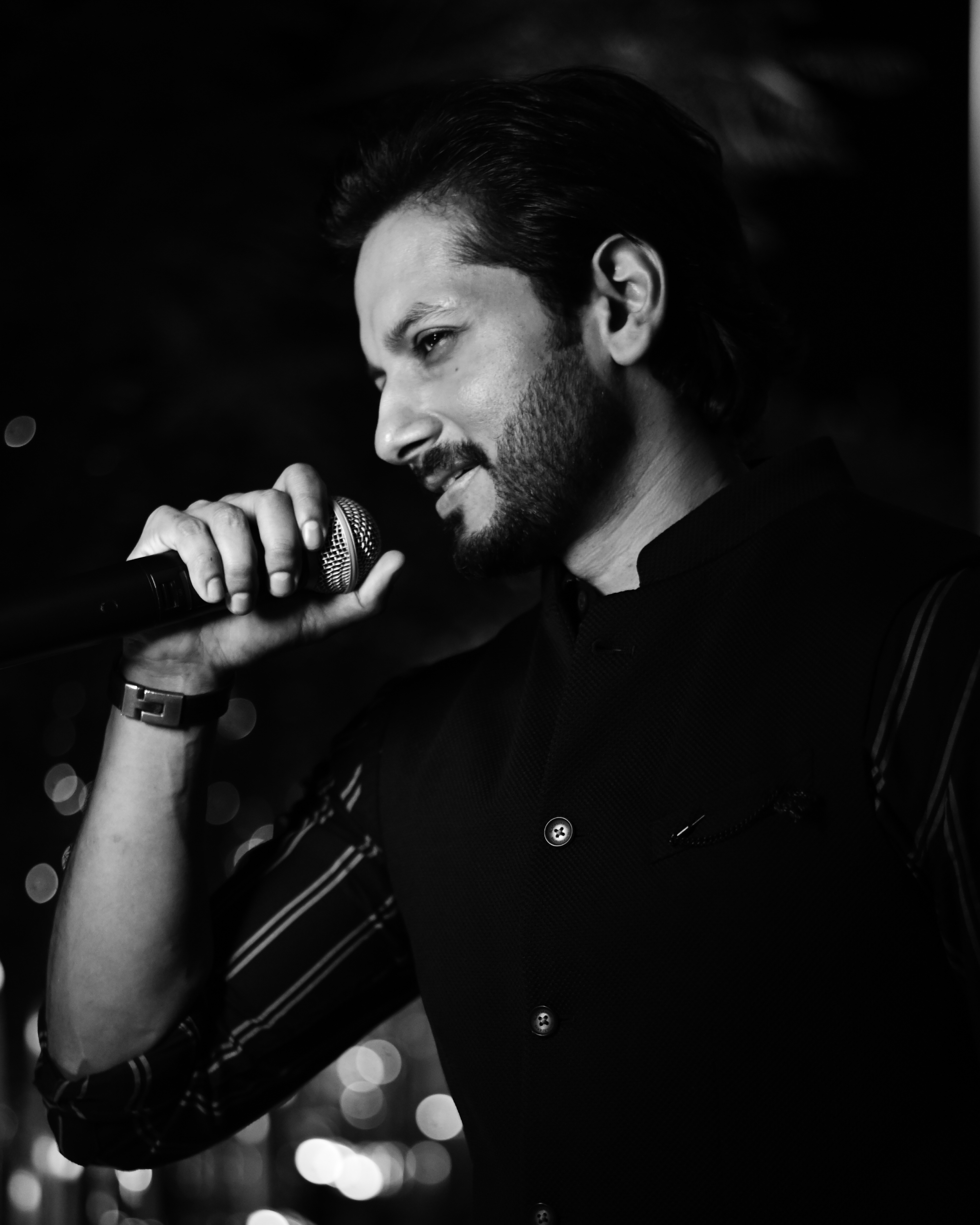 Fahmil Khan Musician logo
